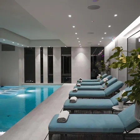 Elitis House - &