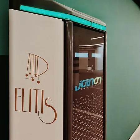 Elitis House - & 5* Nova Milanese